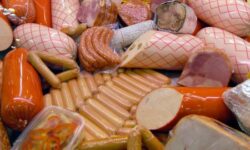 Кардиолог назвал опасные для сердца продукты