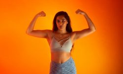 Диетологи перечислили мешающие добиться плоского живота пищевые привычки