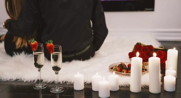 Правило «2-2-2»: как паре стать счастливее с помощью простых ритуалов Правило «2-2-2»: как паре стать счастливее с помощью простых ритуалов